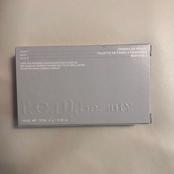 r.e.m. beauty- Midnight Shadows Palette in Baby Doll - Picture 5 of 6